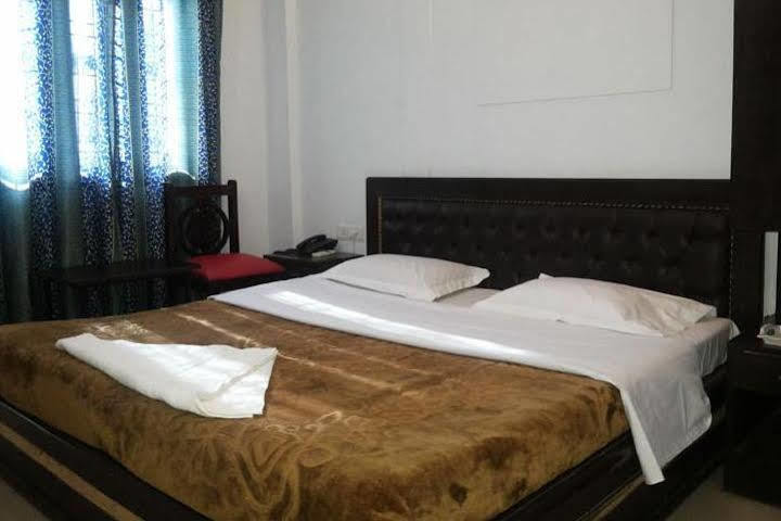 Oyo 26602 Hotel Shubham 데라둔 외부 사진